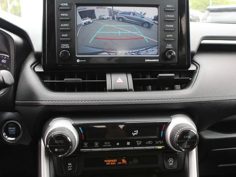 Certified 2022 Toyota RAV4 XLE FWD image 49