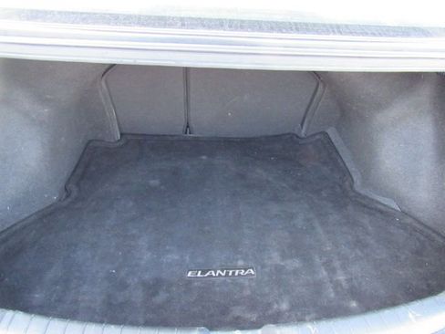 Used 2018 Hyundai Elantra SEL image 27