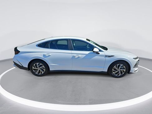 New 2026 Hyundai Sonata Blue image 4