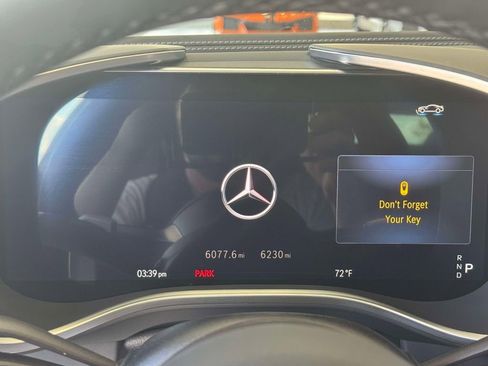 Used 2022 Mercedes-Benz SL 63 AMG 4MATIC image 24