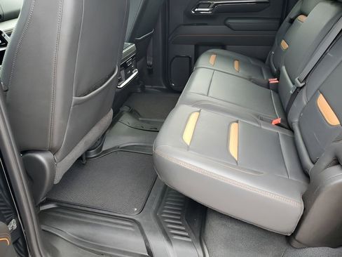 Used 2024 GMC Sierra 3500 AT4 w/ AT4 Premium Plus Package image 20