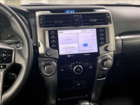 Used 2024 Toyota 4Runner SR5 image 18