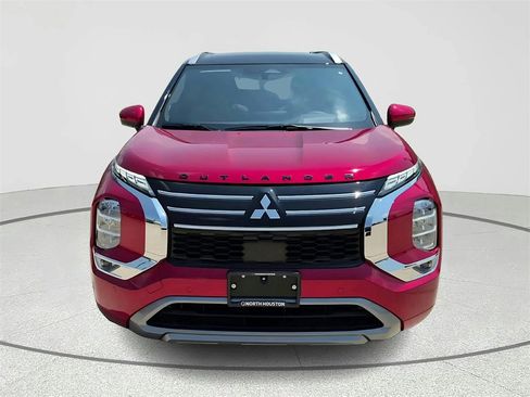 New 2025 Mitsubishi Outlander SEL image 2