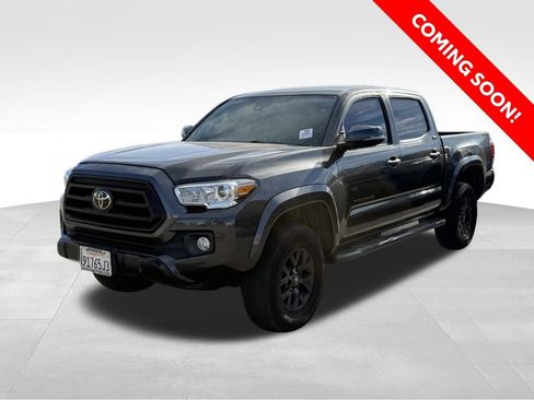 Certified 2020 Toyota Tacoma SR5 image 1
