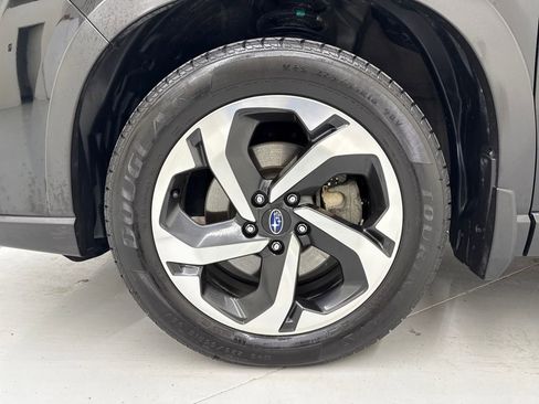 Used 2022 Subaru Forester Touring image 9