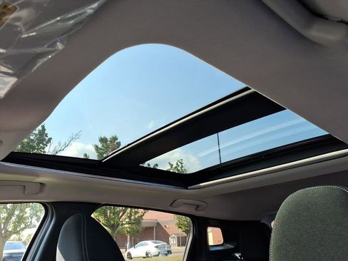 New 2026 Nissan Kicks SV w/ SV Premium Package image 9