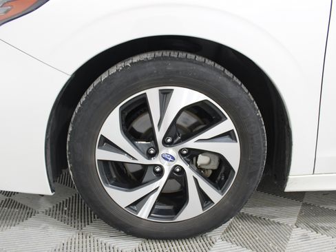 Used 2024 Subaru Legacy Premium AWD/4WD image 32