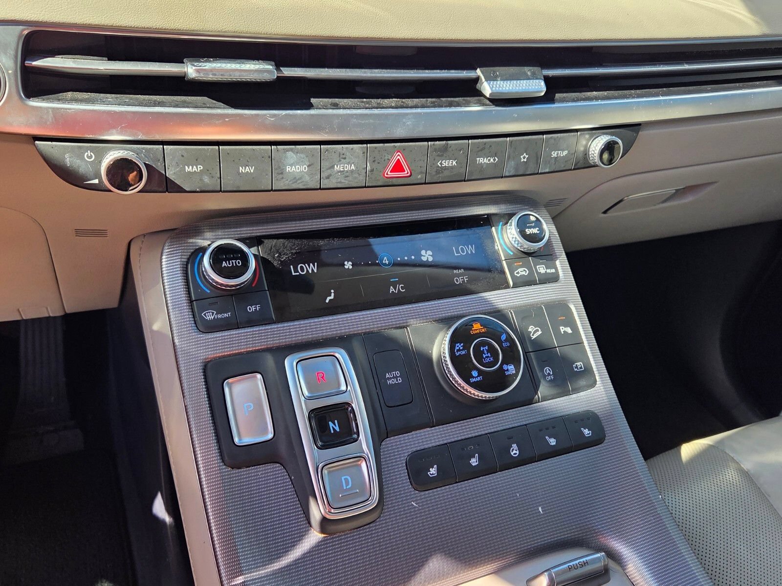 Used 2023 Hyundai Palisade Calligraphy AWD/4WD image 23