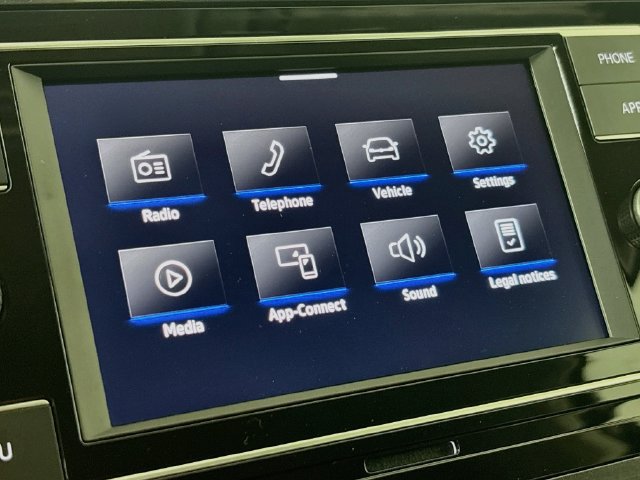 Used 2022 Volkswagen Tiguan S FWD image 14