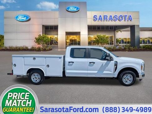 New 2026 Ford F250 XL w/ XL Chrome Package image 1