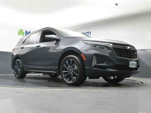 Used 2023 Chevrolet Equinox RS image 25