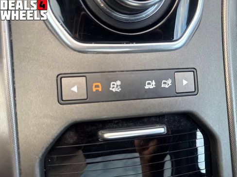 Used 2019 Land Rover Range Rover Evoque HSE AWD/4WD image 35