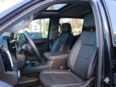 Used 2024 GMC Sierra 1500 Denali image 5