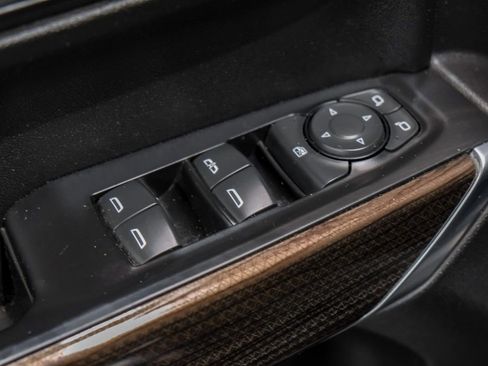 Used 2021 Chevrolet Silverado 1500 RST w/ Texas Edition Plus AWD/4WD image 42