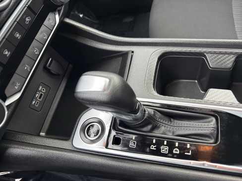 Used 2022 Nissan Sentra SV image 11