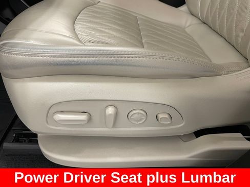 Certified 2022 Buick Enclave Avenir w/ Avenir Technology Package AWD/4WD image 12