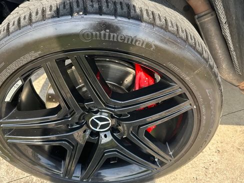 Used 2017 Mercedes-Benz G 63 AMG 4MATIC image 3