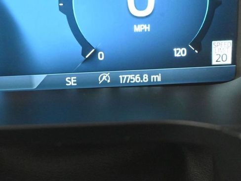 Used 2024 Ford F150 Platinum w/ Equipment Group 702A High image 13