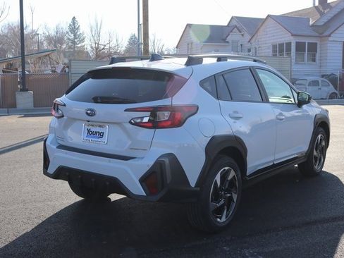 Used 2025 Subaru Crosstrek 2.5i Limited w/ Crosstrek Mirror Package image 3