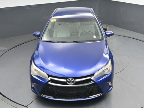 Used 2015 Toyota Camry SE FWD image 31