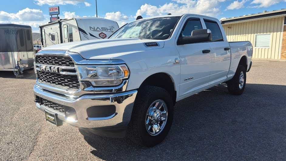 Used 2021 RAM 2500 Tradesman w/ Chrome Appearance Group AWD/4WD image 11
