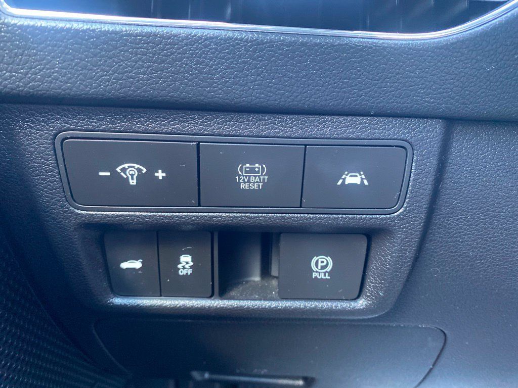 Certified 2023 Hyundai Sonata Limited FWD image 24