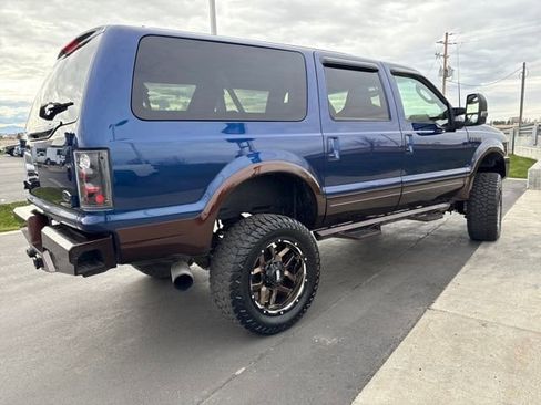 Used 2003 Ford Excursion Eddie Bauer image 3