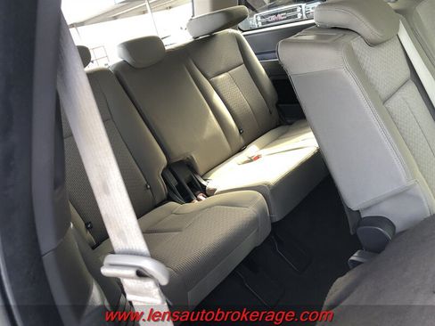 Used 2020 Ford Expedition XLT RWD image 18