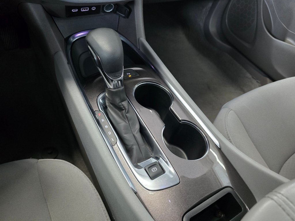 Used 2024 Chevrolet Malibu LT FWD image 31