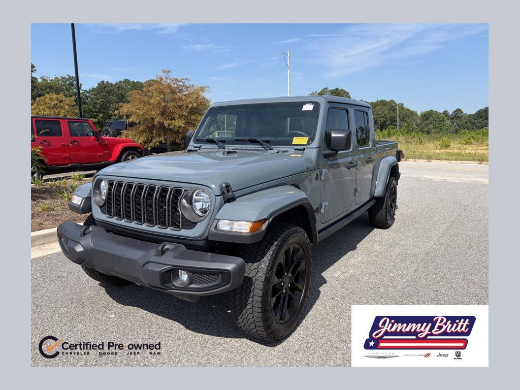 Certified 2024 Jeep Gladiator Sport AWD/4WD image 1
