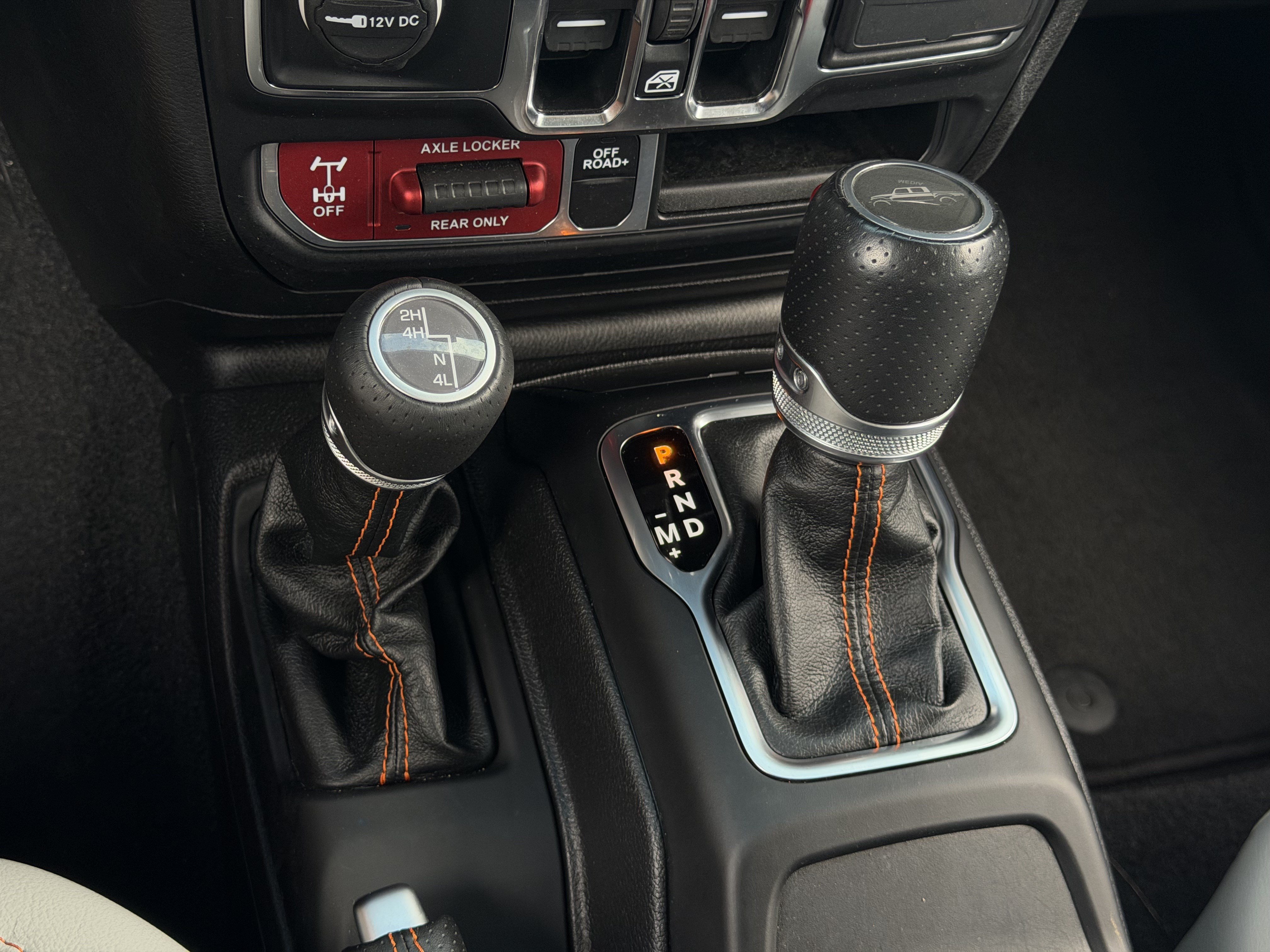 Used 2023 Jeep Gladiator Mojave w/ Cold Weather Group AWD/4WD image 27