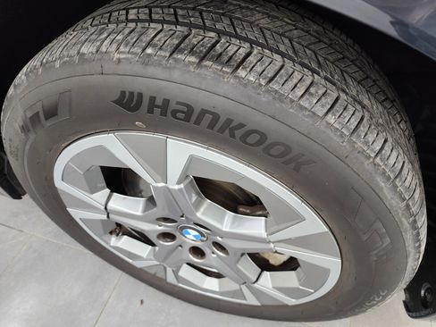 Used 2025 BMW X1 xDrive28i image 3