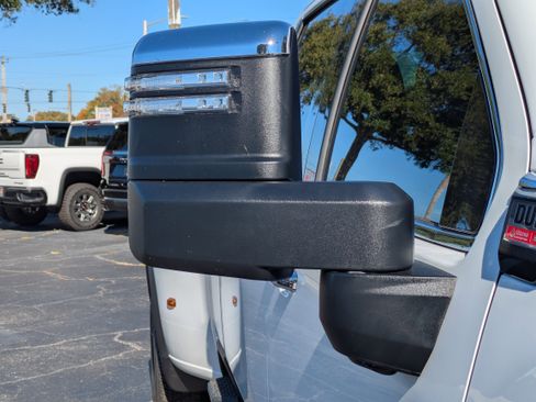 New 2026 GMC Sierra 3500 Denali w/ Denali Reserve Package image 11