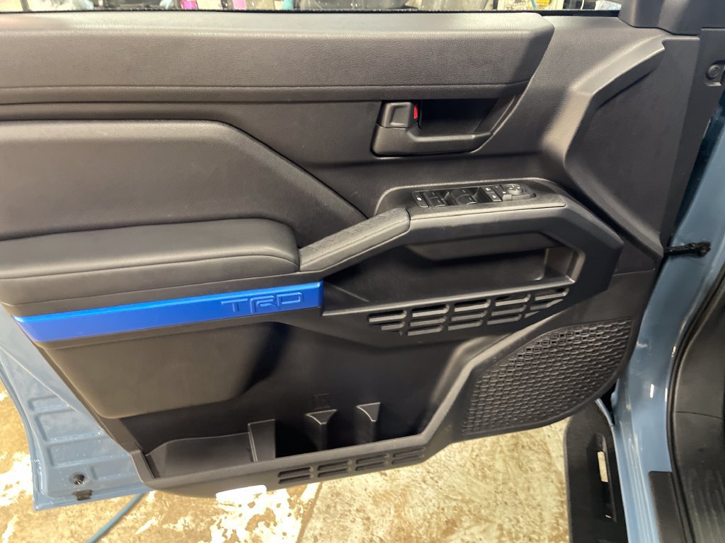 Certified 2025 Toyota 4Runner TRD Sport AWD/4WD image 14