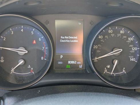 Used 2021 Toyota C-HR XLE image 20