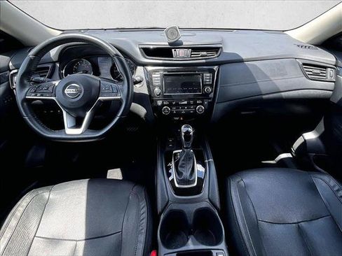 Used 2020 Nissan Rogue SL w/ Premium Package AWD/4WD image 15