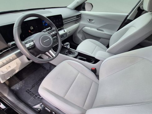 Certified 2024 Hyundai Kona SEL FWD image 17