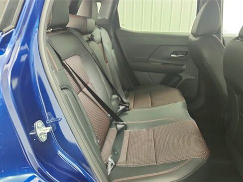 New 2025 Nissan Kicks SR image 35