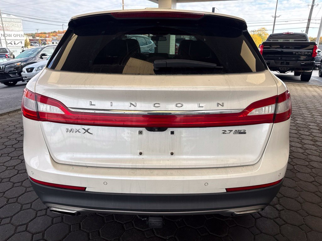 Used 2016 Lincoln MKX Reserve w/ Luxury Package AWD/4WD image 6