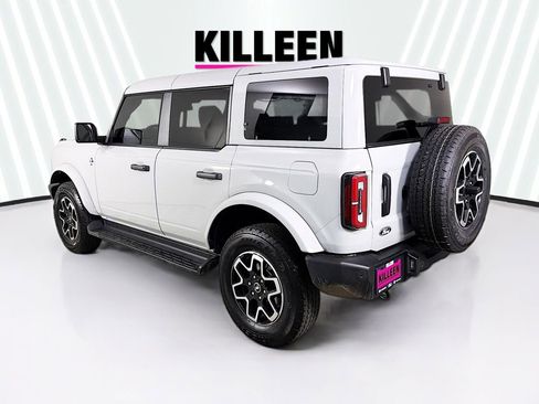 New 2026 Ford Bronco Outer Banks image 5