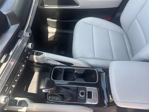 Used 2024 Kia Telluride S w/ S Sunroof Package AWD/4WD image 28