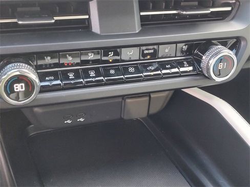 Used 2024 Acura ZDX A-Spec image 19