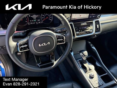 Used 2023 Kia Sorento S w/ Panoramic Sunroof Package image 24