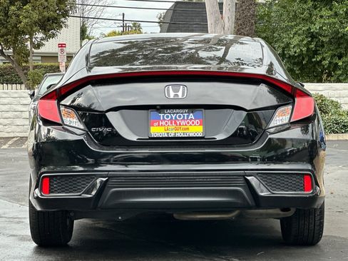 Used 2019 Honda Civic LX image 5