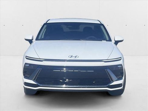 New 2025 Hyundai Sonata SEL image 5