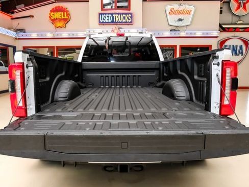 Used 2025 Ford F350 Lariat w/ FX4 Off-Road Package AWD/4WD image 56
