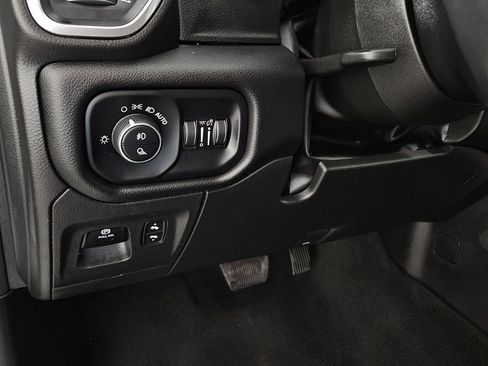 Used 2023 RAM 1500 Laramie image 22