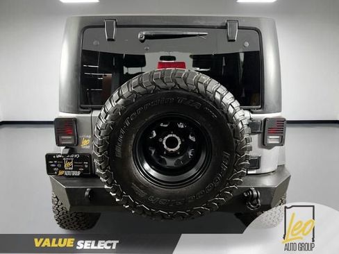 Used 2014 Jeep Wrangler Sport image 7
