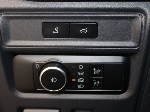 Used 2024 Ford Expedition Limited image 45