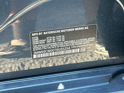 New 2026 BMW 330i Sedan w/ Convenience Package RWD image 25